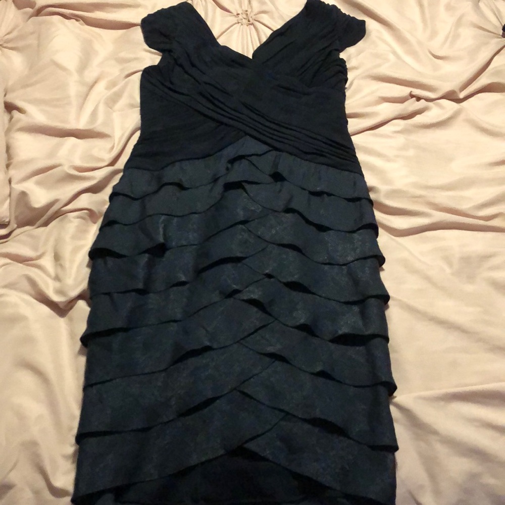 Navy Adrianna Papell cocktail dress